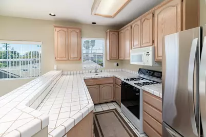  919 W Lewis St #7, San Diego, CA 92103 - Photo 7