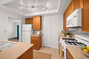 6972 Camino Amero, San Diego, CA 92111 - Photo 7
