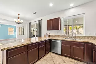 2090 Trinket Cir, San Jacinto, CA 92582 - Photo 3