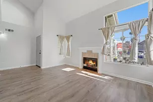 4883 Jarrett Ct, San Diego, CA 92113 - Photo 11
