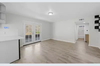  4883 Jarrett Court, San Diego, CA 92113 - Photo 15