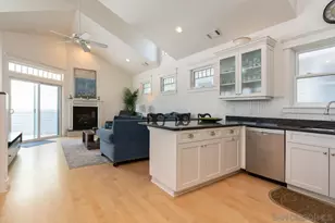 843 C, Coronado, CA 92118 - Photo 9