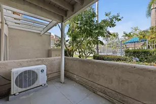 225 Diamond, Vista, CA 92083 - Photo 15