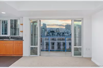  875 G St. #707, San Diego, CA 92101 - Photo 9