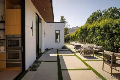  29623 Cuthbert Rd, Malibu, CA 90265 - Photo 27