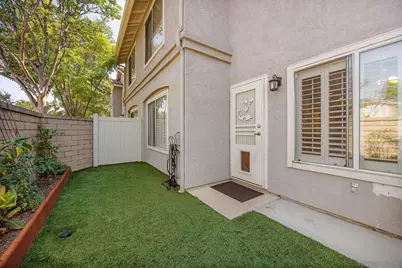  395 Whispering Willow Dr. #D, Santee, CA 92071 - Photo 15