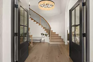 7033 El Fuerte St, Carlsbad, CA 92009 - Photo 3