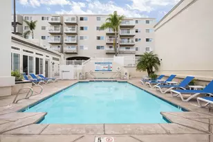 4015 Crown Point, San Diego, CA 92109 - Photo 25