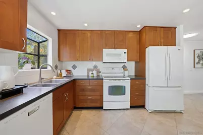  2007 Park Dale, Encinitas, CA 92024 - Photo 11