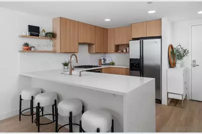  875 G #303, San Diego, CA 92101 - Photo 3