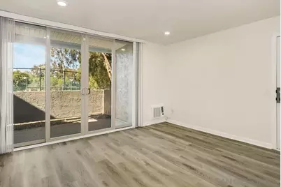  1350 N Escondido Blvd #7, Escondido, CA 92026 - Photo 3