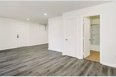 1350 N Escondido Blvd #7, Escondido, CA 92026 - Photo 9