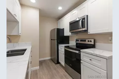  2094 E Grand Ave #7, Escondido, CA 92027 - Photo 5