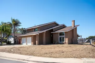 10772 Avenida Roberta, Spring Valley, CA 91978 - Photo 3
