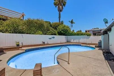  2512 San Joaquin, San Diego, CA 92109 - Photo 5