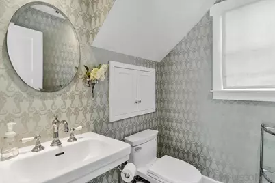  839 Pomona, Coronado, CA 92118 - Photo 11