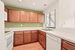 2425 Cranston Dr, Escondido, CA 92025 - Photo 11