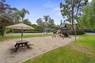 2035 Caminito El Canario, La Jolla, CA 92037 - Photo 35