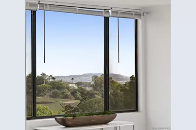  2035 Caminito El Canario, La Jolla, CA 92037 - Photo 5