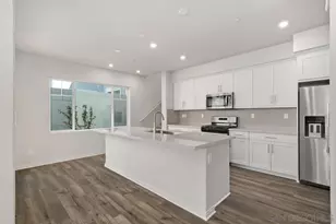1523 Wingwood, Vista, CA 92083 - Photo 5