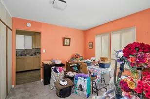 3239 N Mountain View, San Diego, CA 92116 - Photo 9
