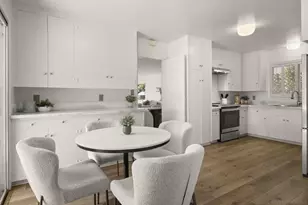 8511 Avenida De Las Ondas, La Jolla, CA 92037 - Photo 15
