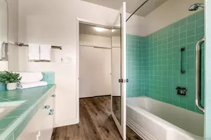 8511 Avenida De Las Ondas, La Jolla, CA 92037 - Photo 17