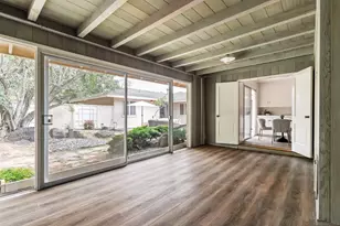 8511 Avenida De Las Ondas, La Jolla, CA 92037 - Photo 17