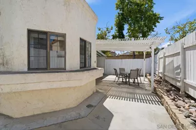  2174 Villa Sonoma Gln, Escondido, CA 92029 - Photo 31