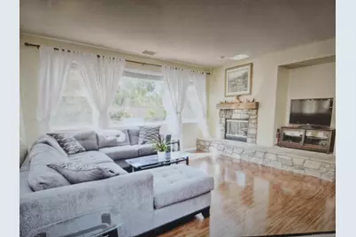  2348 Douglaston, Escondido, CA 92026 - Photo 3
