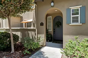 10542 Sanshey Ln, San Diego, CA 92127 - Photo 3