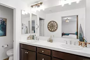 10542 Sanshey Ln, San Diego, CA 92127 - Photo 13