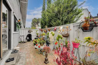  8087 Caminito Mallorca, La Jolla, CA 92037 - Photo 9
