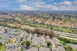 8087 Caminito Mallorca, La Jolla, CA 92037 - Photo 7