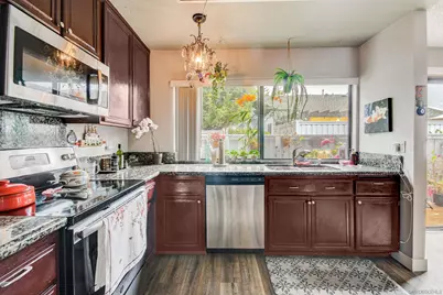  8087 Caminito Mallorca, La Jolla, CA 92037 - Photo 33
