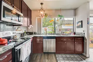 8087 Caminito Mallorca, La Jolla, CA 92037 - Photo 33