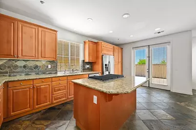  3180 Corte Tradicion, Carlsbad, CA 92009 - Photo 9