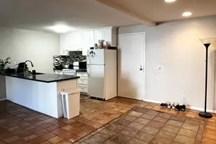 8332 Regents Rd, San Diego, CA 92122 - Photo 9