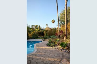  17335 Via Del Bravo, Rancho Santa Fe, CA 92067 - Photo 7