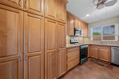  1044 La Ventana, San Marcos, CA 92078 - Photo 3