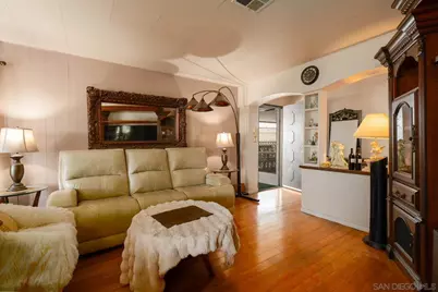  718 Sycamore Ave #73, Vista, CA 92083 - Photo 3