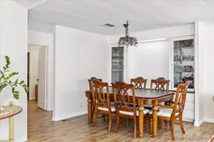 7027 San Bartolo, Carlsbad, CA 92011 - Photo 7
