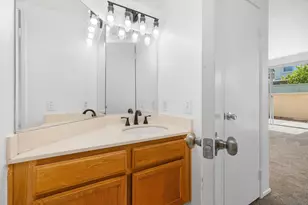 11024 Creekbridge Pl, San Diego, CA 92128 - Photo 13