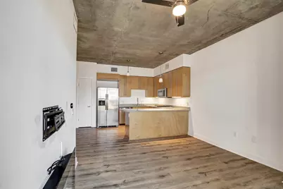  801 Ash St #304, San Diego, CA 92101 - Photo 21