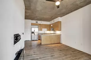 801 Ash St, San Diego, CA 92101 - Photo 21