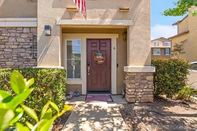  10161 Daybreak Ln #6, Santee, CA 92071 - Photo 5