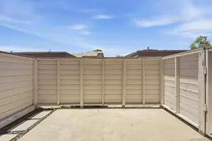 9289 Village Glen Dr, San Diego, CA 92123 - Photo 19