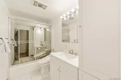  2364 Torrey Pines Rd. #38, La Jolla, CA 92037 - Photo 17
