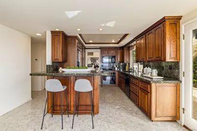  13286 Ocean Vista Rd, San Diego, CA 92130 - Photo 17