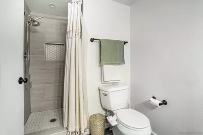  440 Citracado Pkwy #14, Escondido, CA 92025 - Photo 11
